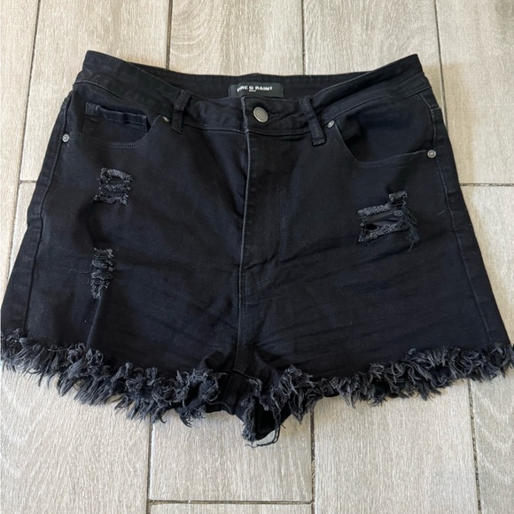 Fire & Rain Black Jeans Cut Off Shorts Size 9 - Picture 7 of 8